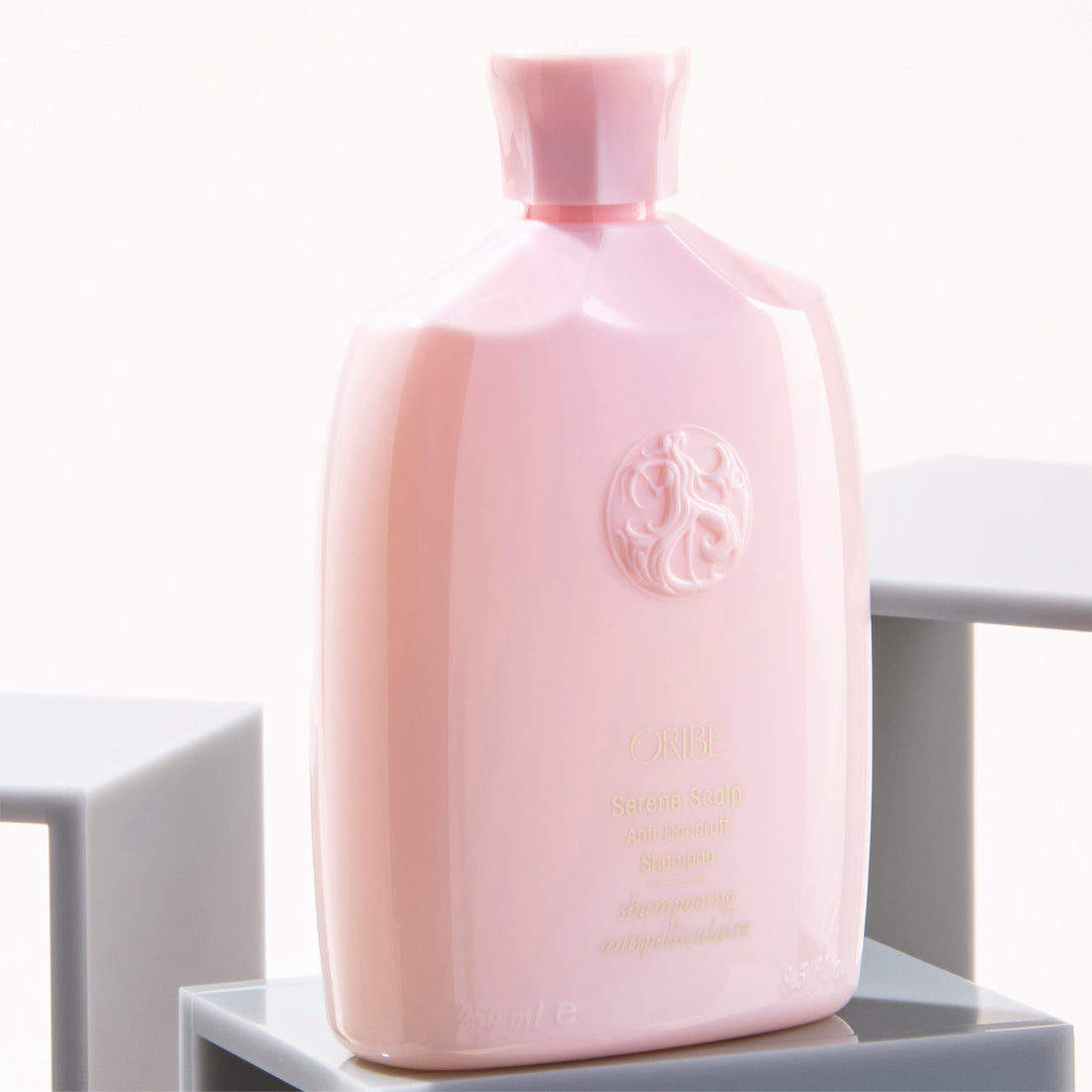 Oribe Serene Scalp Anti-Dandruff Shampoo 8.5 oz