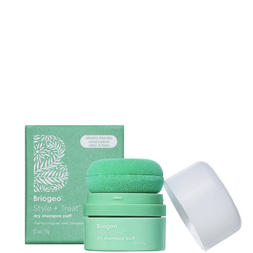 Briogeo Style + Treat Dry Shampoo Puff - Universal for all Hair Colors