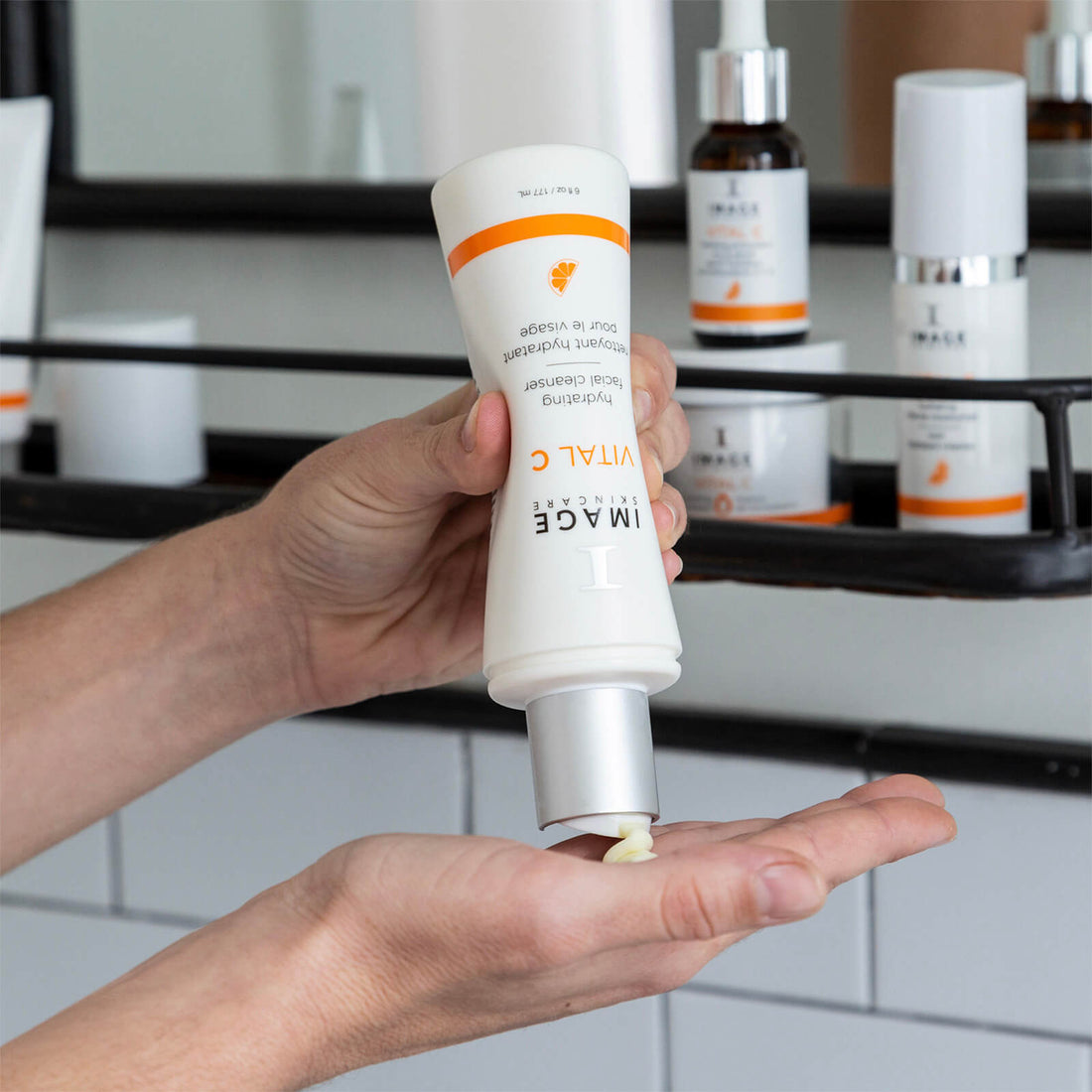 IMAGE Skincare VITAL C Hydrating Facial Cleanser (6 fl. oz.)